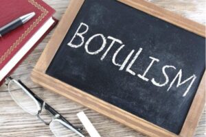 Chalk board with the word "Botulism" written on it. Botulism by Nick Youngson CC BY-SA 3.0 Alpha Stock Images